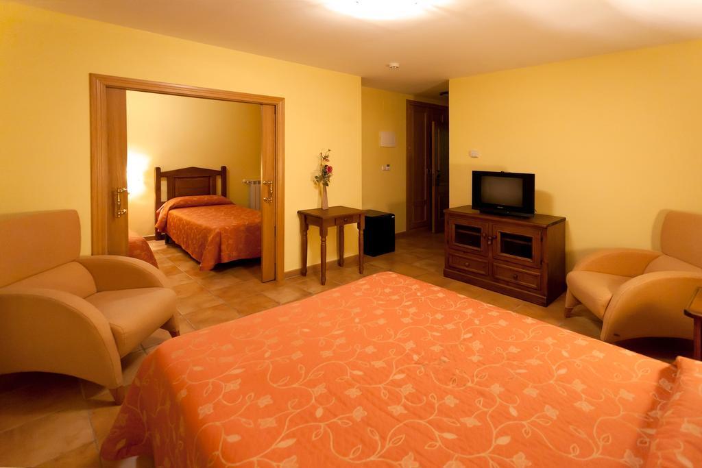 Complejo Turistico Bielsa Hotel Y Camping Pokój zdjęcie